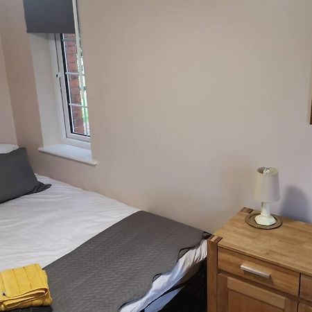Netherton Studio Apartment 2 Rhos-on-Sea Exterior photo